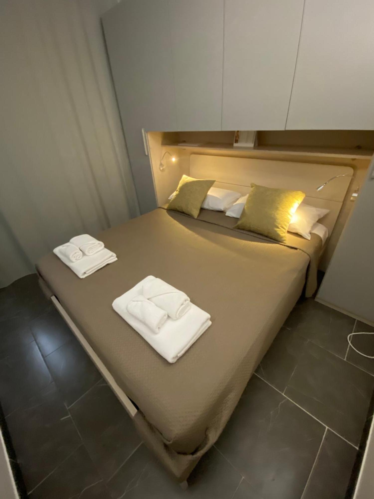 Appartamento Little House Reggio Calabria Esterno foto